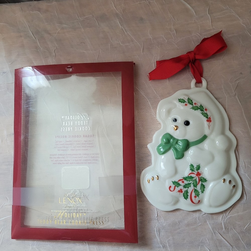 Lenox Holiday Teddy Bear Cookie Press Mold or Christmas Ornaments
